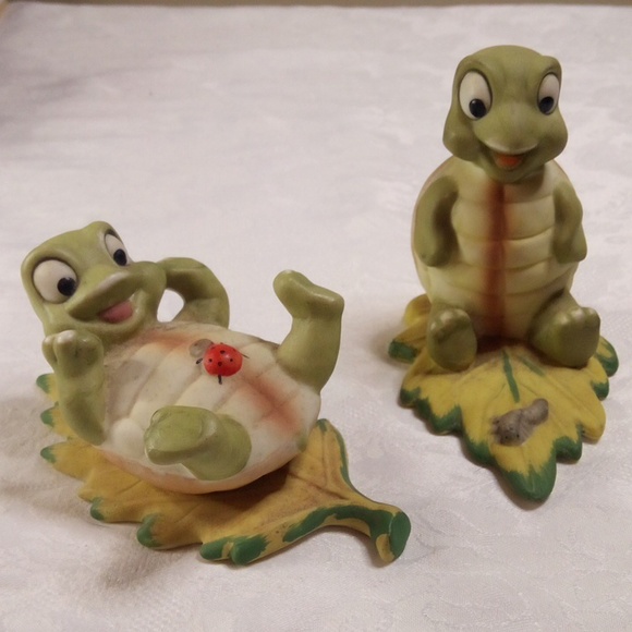 UCGC vintage turtle on leaf duo - Picture 1 of 7